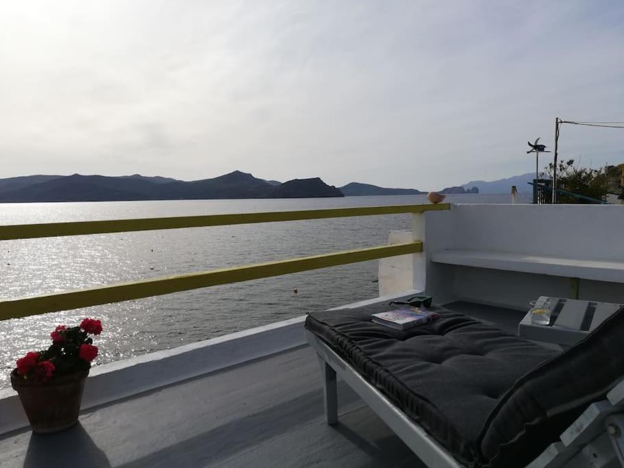 The Yellow Boat House Klima  Екстериор снимка